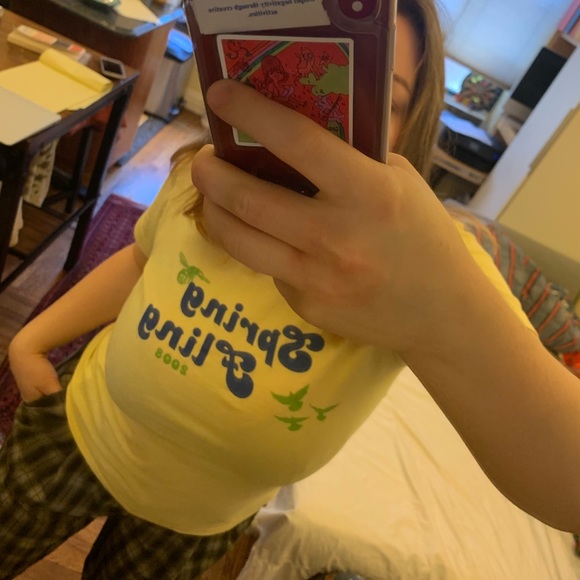 SPRING FLING TEE - Picture 1 of 4